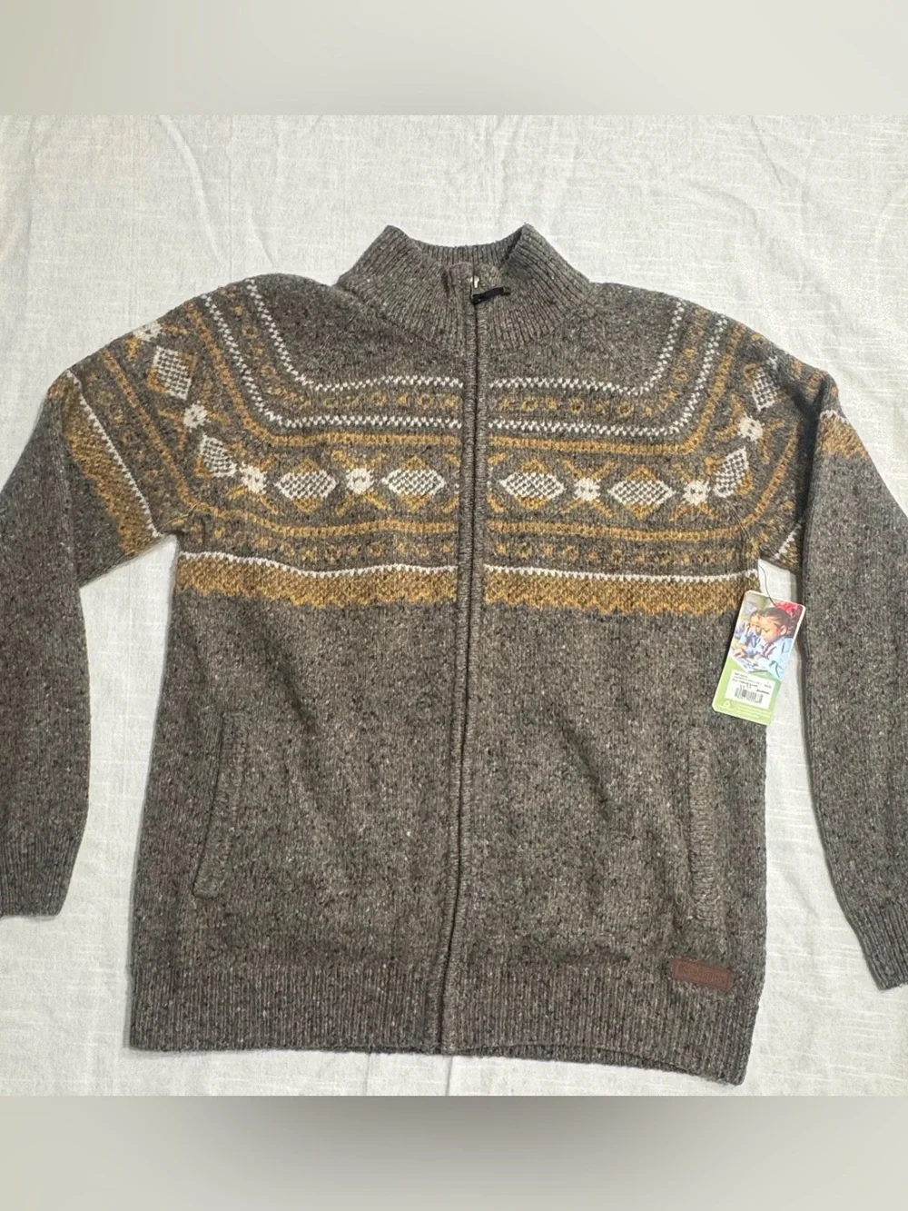 Sherpa Adventure Gear Sweater Size Large